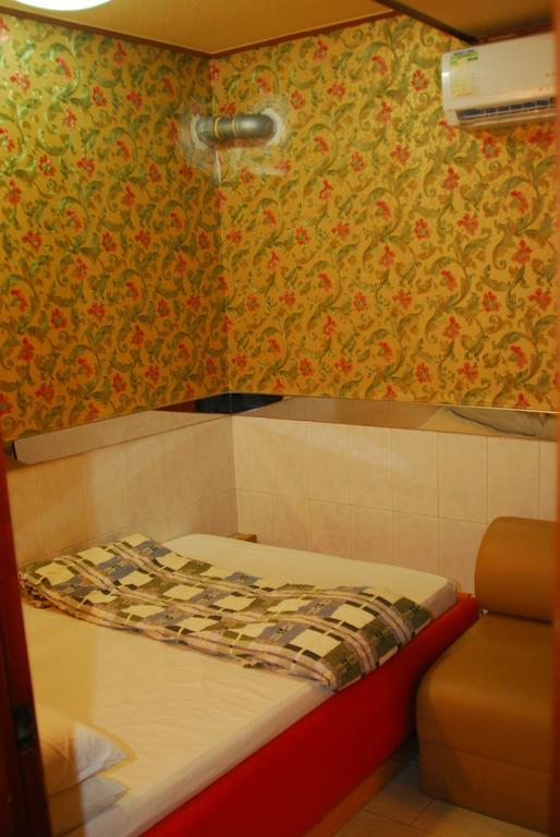 Royal Capital Hotel كاولون المظهر الخارجي الصورة
